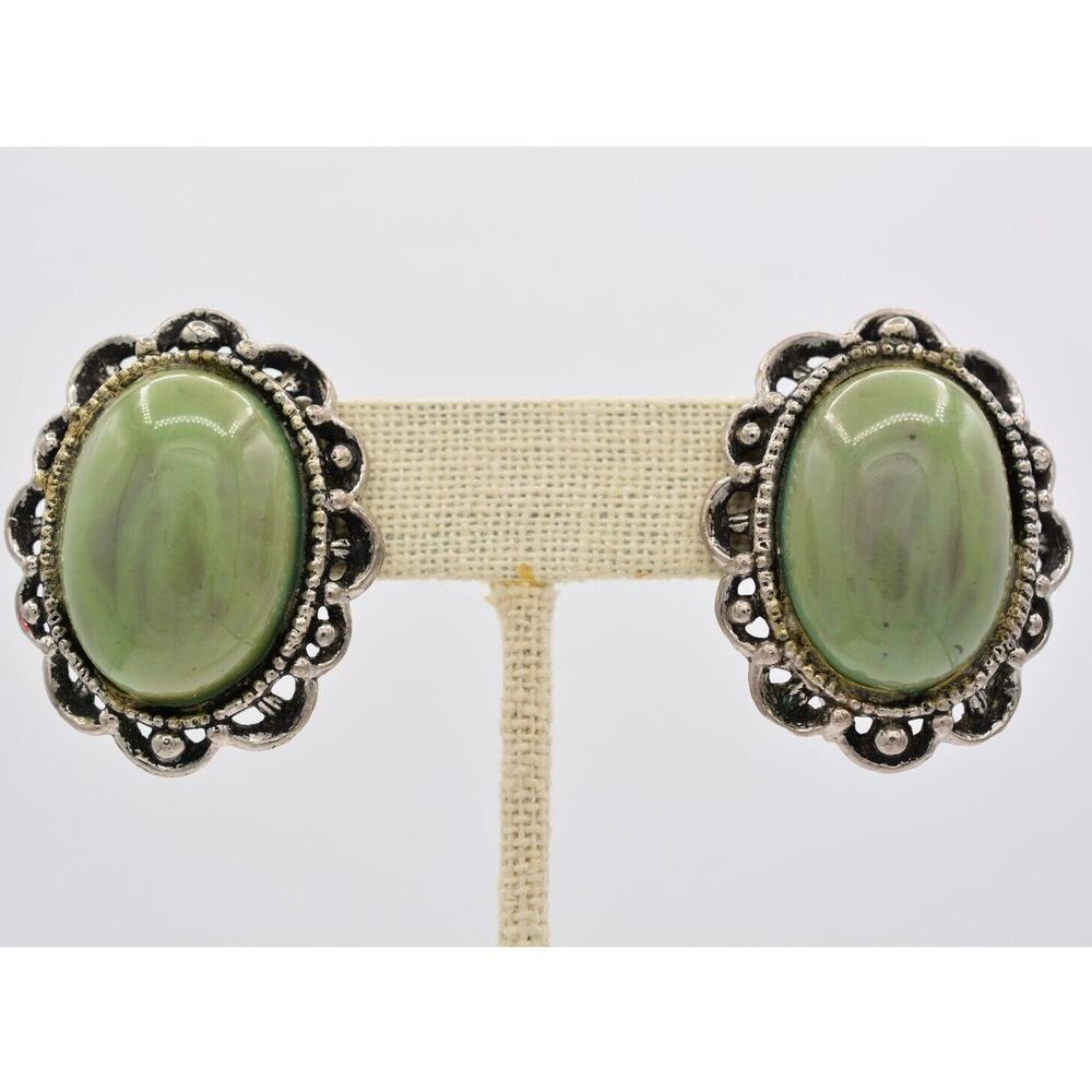 Vintage Cabochon Clip On Earrings Oval Green Antiqued Silver Chunky 1980s BinAA